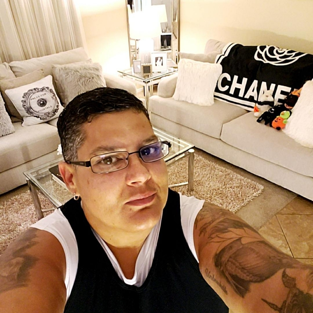 Meet your Posher, HauteCuban aka Ailette